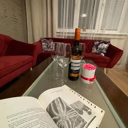Апартаменти Relax Vibe Old Town *